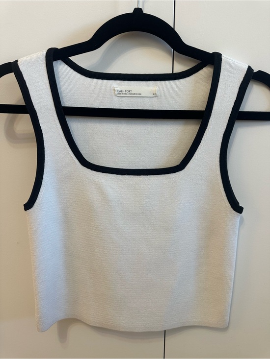 OAK + FORT Tops - OAK + FORT, Women’s White Tank with Black Trim, Size Small